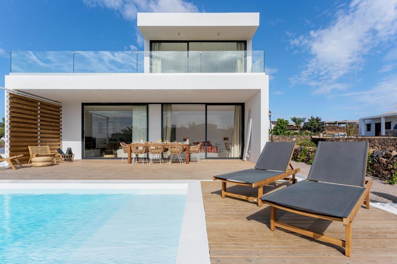 Villa Elena, Luxery Villa With Swimming Pool! ラハレス エクステリア 写真